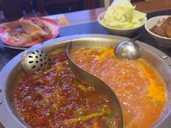 -沸炉重庆老火锅(军事博物馆店)