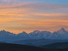 -贡嘎雪山