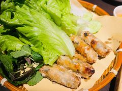 -大头虾越式风味餐厅(光明广场店)