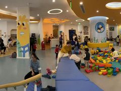 -戊辰亲子游泳俱乐部