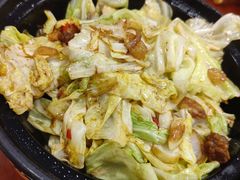 油渣莲白-龙凤瓦罐煨汤馆(清江东路店)