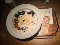 -RUXU入续糖水铺与包(卓悦中心店)