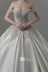 点击看大图 -艾拉·女王婚纱礼服馆