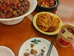 -堂瓦里·33年传统赣菜(第一街区店)