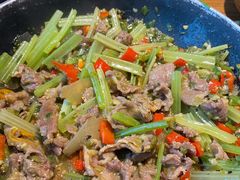 猫儿山的小黄牛-吃饭皇帝大(合生汇店)