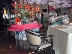 -悦江(梅奔中心店)