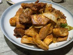 馕丁炒肉-巴依兄弟西域美食(机场店)