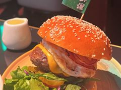 -DEEP·深美式餐吧(五棵松华熙LIVE店)