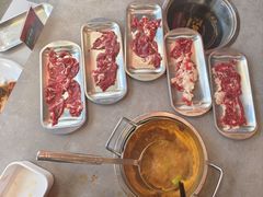 -张哞哞·鲜切牛肉自助火锅(高德置地店)
