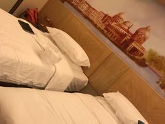 -维也纳酒店(重庆西站巴国城店)