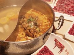 -左庭右院鲜牛肉火锅(南通CBD大有境店)