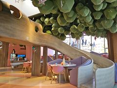 -水桶王国主题餐厅·聚会·生日派对·亲子活动·家庭套餐(亚龙湾希尔顿店)