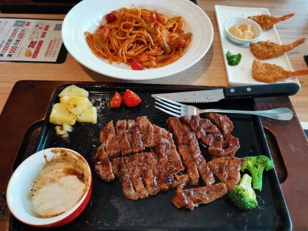 必胜客(观音桥店)-"[圆图钉]地理位置:新世界旁边快餐 .