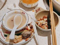 -三人行骨头王火锅(长寿店)
