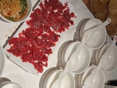 -犇鼎牛潮汕牛肉火锅(新辰里学清路店)