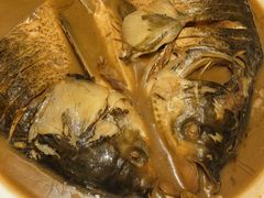 丹江口生态鱼头泡饼-原鄉本味 楚菜 丹江口鱼(北苑店)