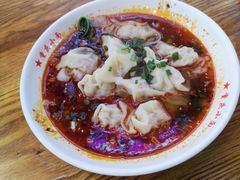 -重庆小面·抄手(解放碑好吃街店)