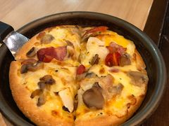 奥尔良鸡肉铁盘披萨-必胜客(远大路店)