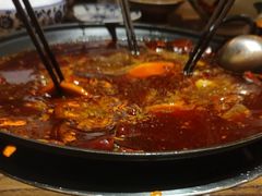 -旧街市鲜货老火锅(大光路店)