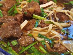 -镇南锅盖面馆(解放路店)