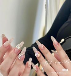 -斯馨·健康美甲美睫