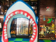 -蒙特利亲子乐园