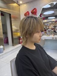 -虫二·专注健康烫染沙龙