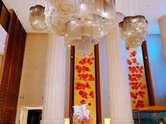 -天津京基皇冠假日酒店