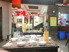 -巴蜀大宅门火锅(新华公园店)