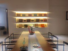 -华致酒行(沈砖公路店)