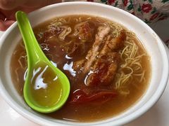 -缅华南国小食店
