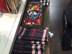 -巴宝莉工厂店/折扣店(工厂店)