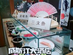 -湖景知味西餐厅•自助餐• 轻食(南京金茂威斯汀大酒店)