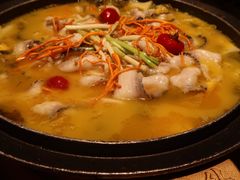 -山城外·非遗酸菜鱼(蜀都万达店)