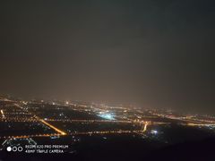 -鬼笑石后山停车场