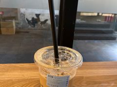-瑞幸咖啡(巴黎春天陕西路店)