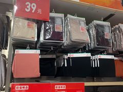 -优衣库(北京万柳华联购物中心店)