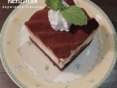-古董花园(思南路42弄小区店)