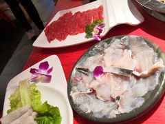 巴沙鱼片-谭鸭血老火锅(万象九宜城店)