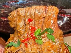 -黄潇洒老火锅(九眼桥宏济巷店)