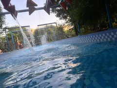 -欢乐水魔方水世界