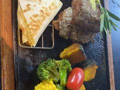 -豪客来牛排(空港华联店)