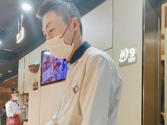 -海底捞火锅(杭州滨江九宜城店)