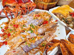 -岛中岛·海鲜大排档·万宁老字号(东澳店)