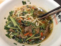 香菜牛肉粉-易裕和·长沙米粉(竹塘西路店)