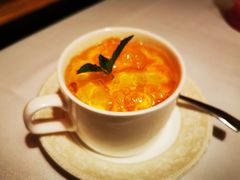 桃胶双皮奶-翡翠小城·海鲜豆捞·广式点心(老佛爷店)