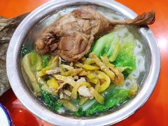 鸭腿粉-南宁市连升风味小吃店