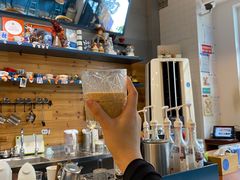 -Be Lived Cafe比例咖啡(摩天轮店)