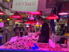 -喝丢一只鞋海鲜烧烤·海肠捞饭(市场店)