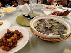 -侬佳蒸菜馆(听潮店)